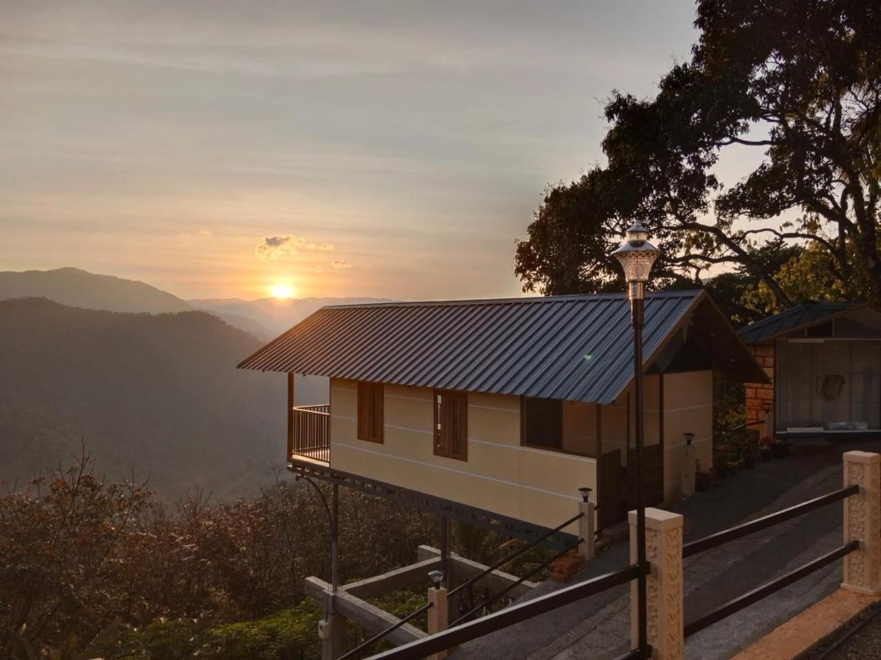 Cloudscape Homestay Pirmed Ngoại thất bức ảnh