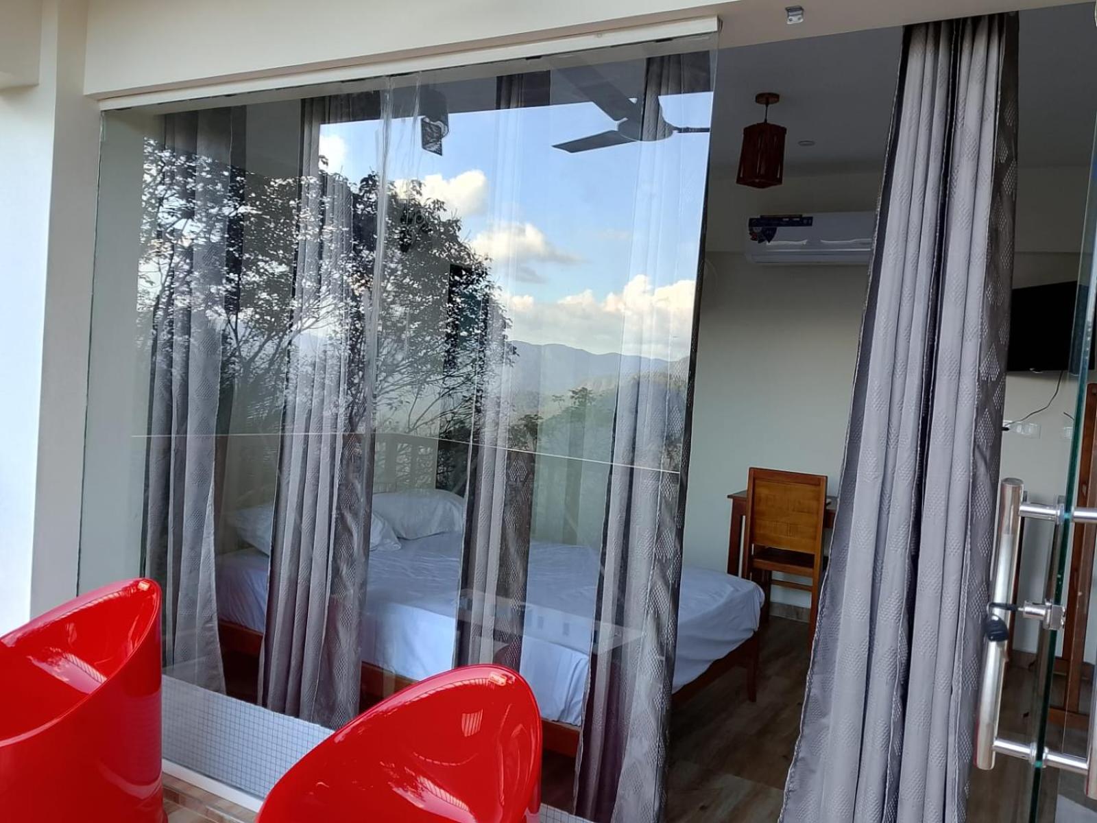Cloudscape Homestay Pirmed Ngoại thất bức ảnh